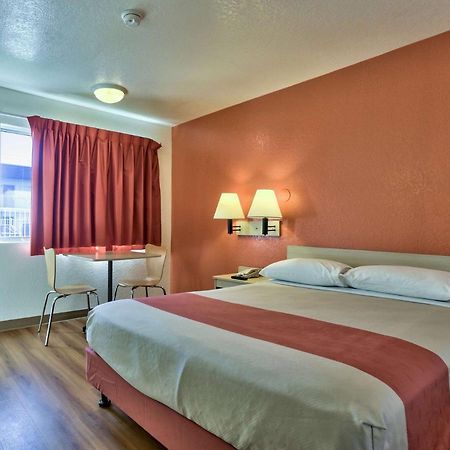 Motel 6-Flagstaff, Az - Butler מראה חיצוני תמונה