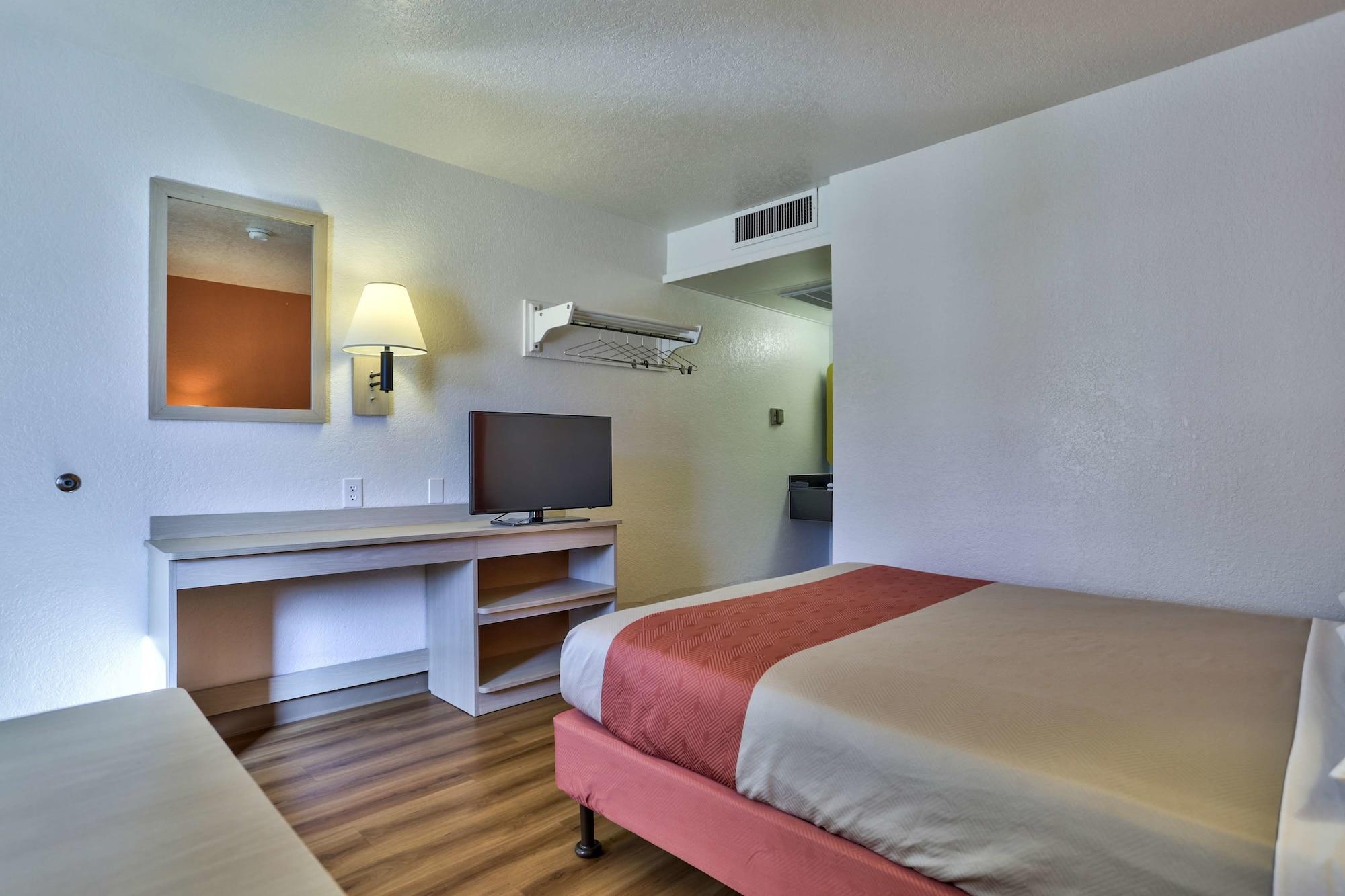 Motel 6-Flagstaff, Az - Butler מראה חיצוני תמונה