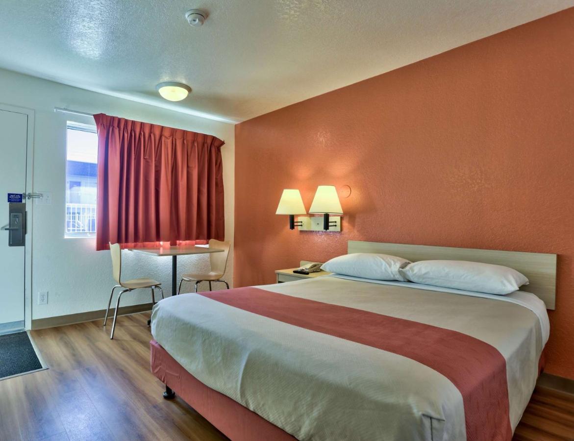 Motel 6-Flagstaff, Az - Butler מראה חיצוני תמונה